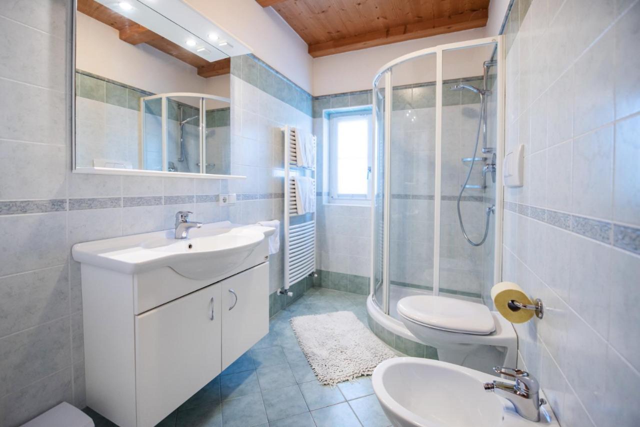 Mareithof Appartements Seeblick Caldaro Dış mekan fotoğraf